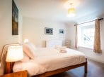 Airy bedroom Airy bedroom